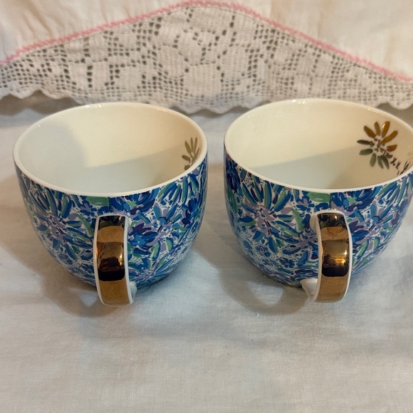 Lilly Pulitzer Floral Blue and White Mugs - Picture 4 of 4